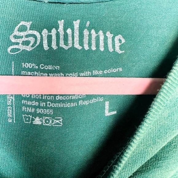 Sublime NWOT Unisex Graphic Print Green Crew Neck Short Sleeve Casual T-Shirt - Picture 3 of 7